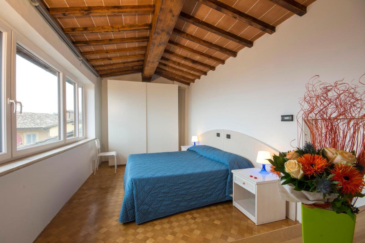 Ferienwohnung Astonish Cathedral View Siena Exterior foto
